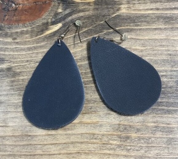 Metallic Snake Skin Tear Drop Faux Leather Dangle Earrings - Picture 2 of 6